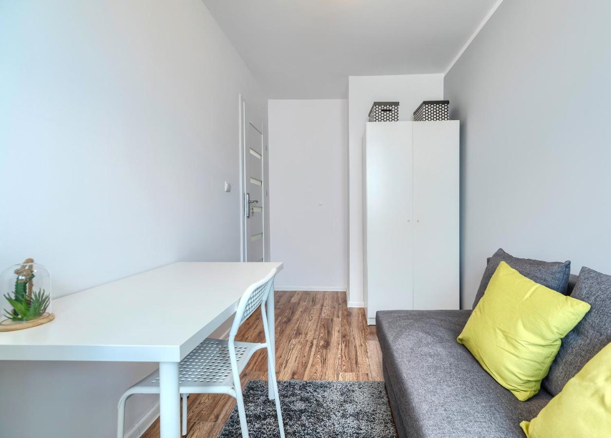Pokoje Gdansk Zabianka - Bitwy Oliwskiej 15 Apartment Exterior foto
